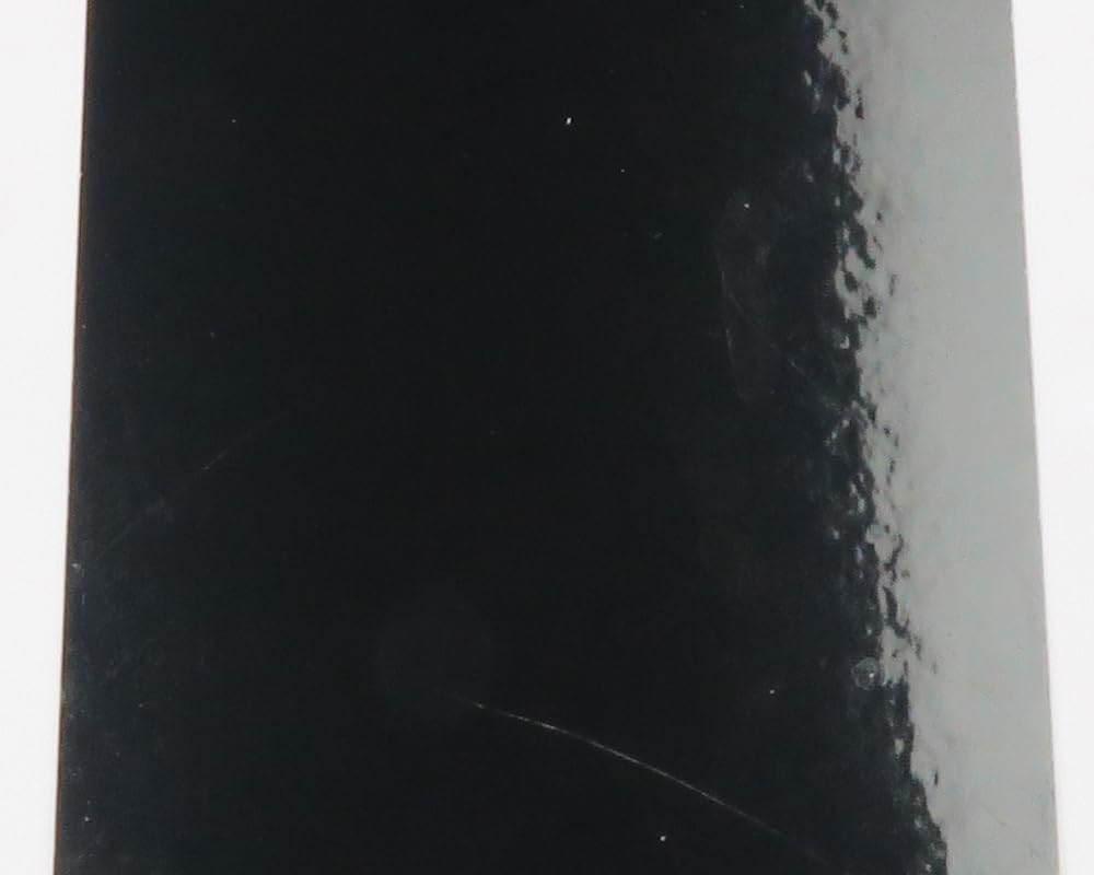 Hareline Fino Skin Black: elastic, transparent fly tying material for Scudbacks and nymph bodies