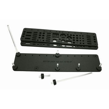 Hareline Foamanizer foam bed cradles gear to reduce movement.