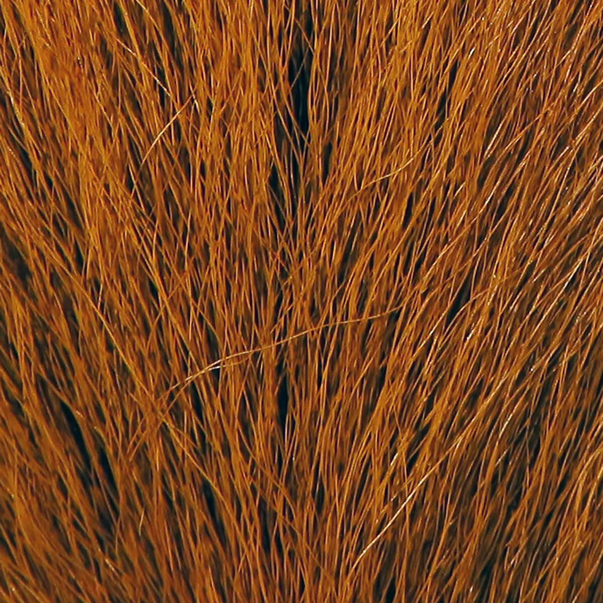 Hareline Northern Bucktail natural taper for lifelike movement in flies.