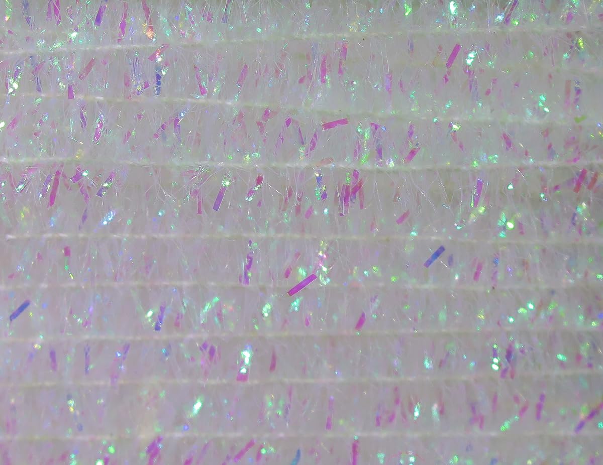 Hareline solid tinsel chenille pearl close-up with built-in flash for brighter flies.