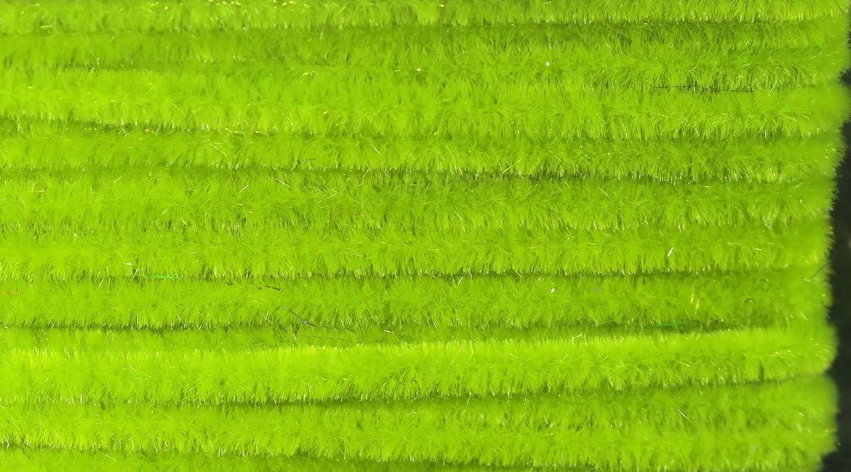 Hareline Ultra Chenille micro-worm-green closeup emphasizes dense fibers for bulk.