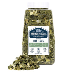 Harmony House leek flakes scoop jar ideal for camping meals.