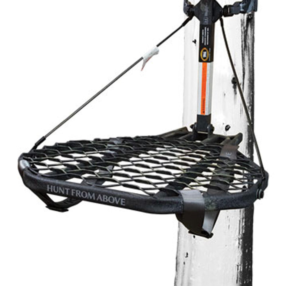 Hawk Combat portable design makes carrying to the tree easier.