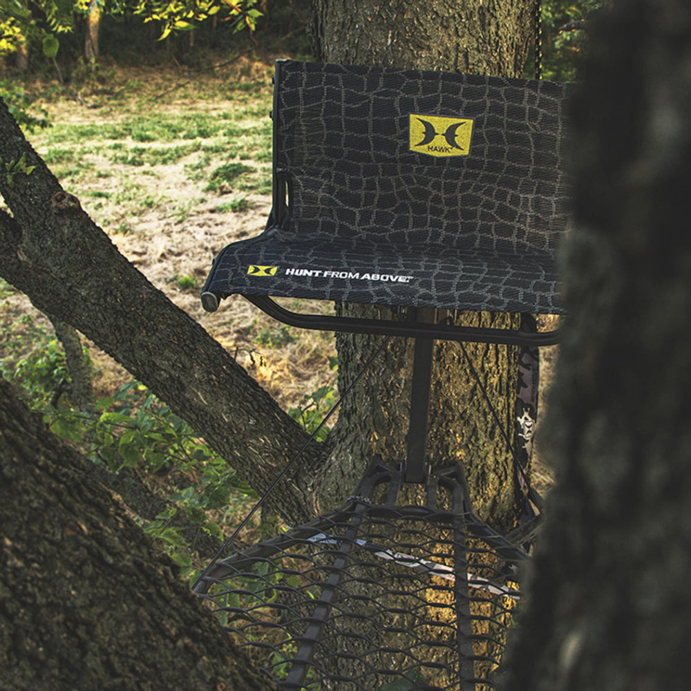 Hawk Cruzr MeshComfort lumbar seat provides all-day back support.