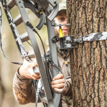 Bracket compatible with Helium Pro Hang-On stands