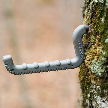 Hawk HA3010 lightweight design reduces hand fatigue during climbs.