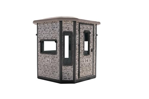 Hawk Office Box Blind insulated panels highlight thermal control and scent management.