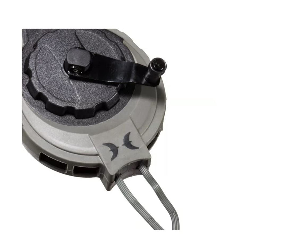 Reel with 30 ft Anti-Tangle Line wound inside