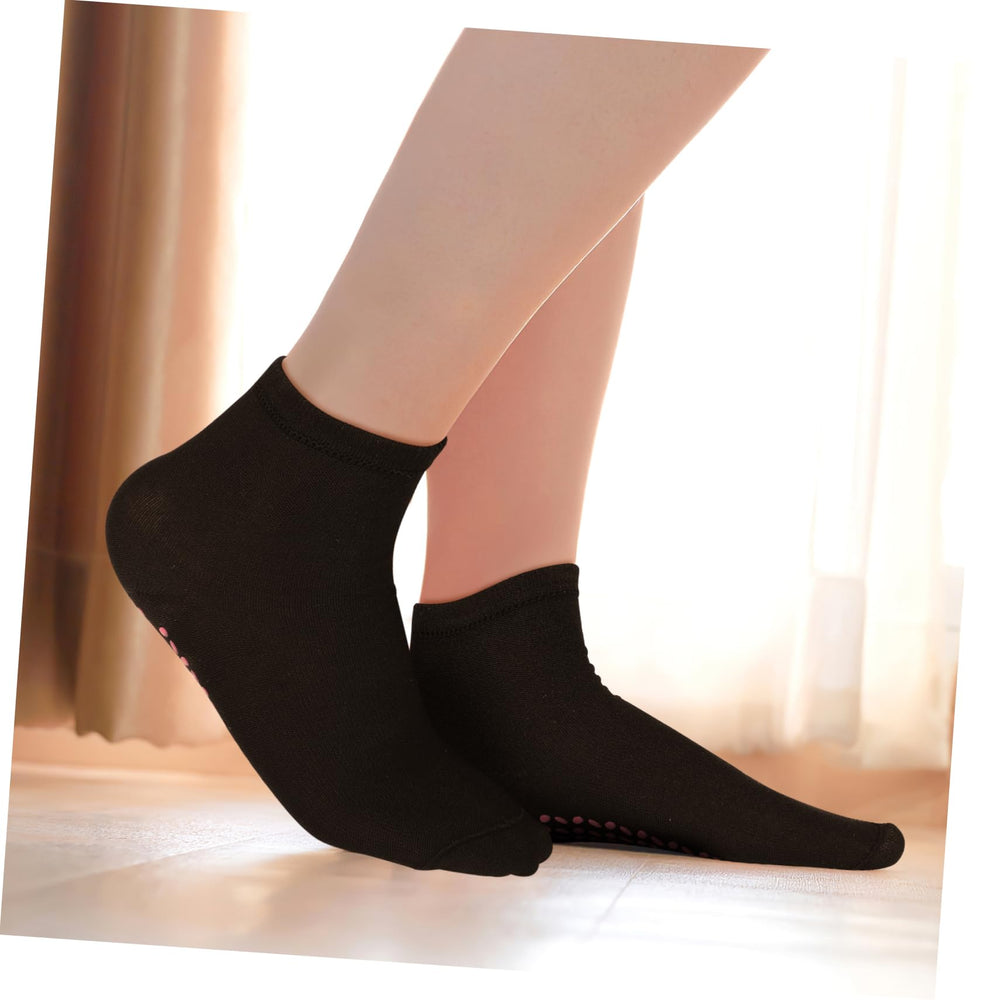 Healeved washable design makes maintenance easy after outdoor use.