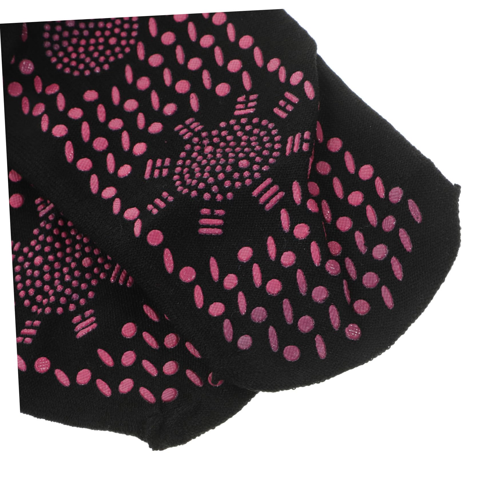 Healeved self-heating technology provides consistent warmth without bulky layers.