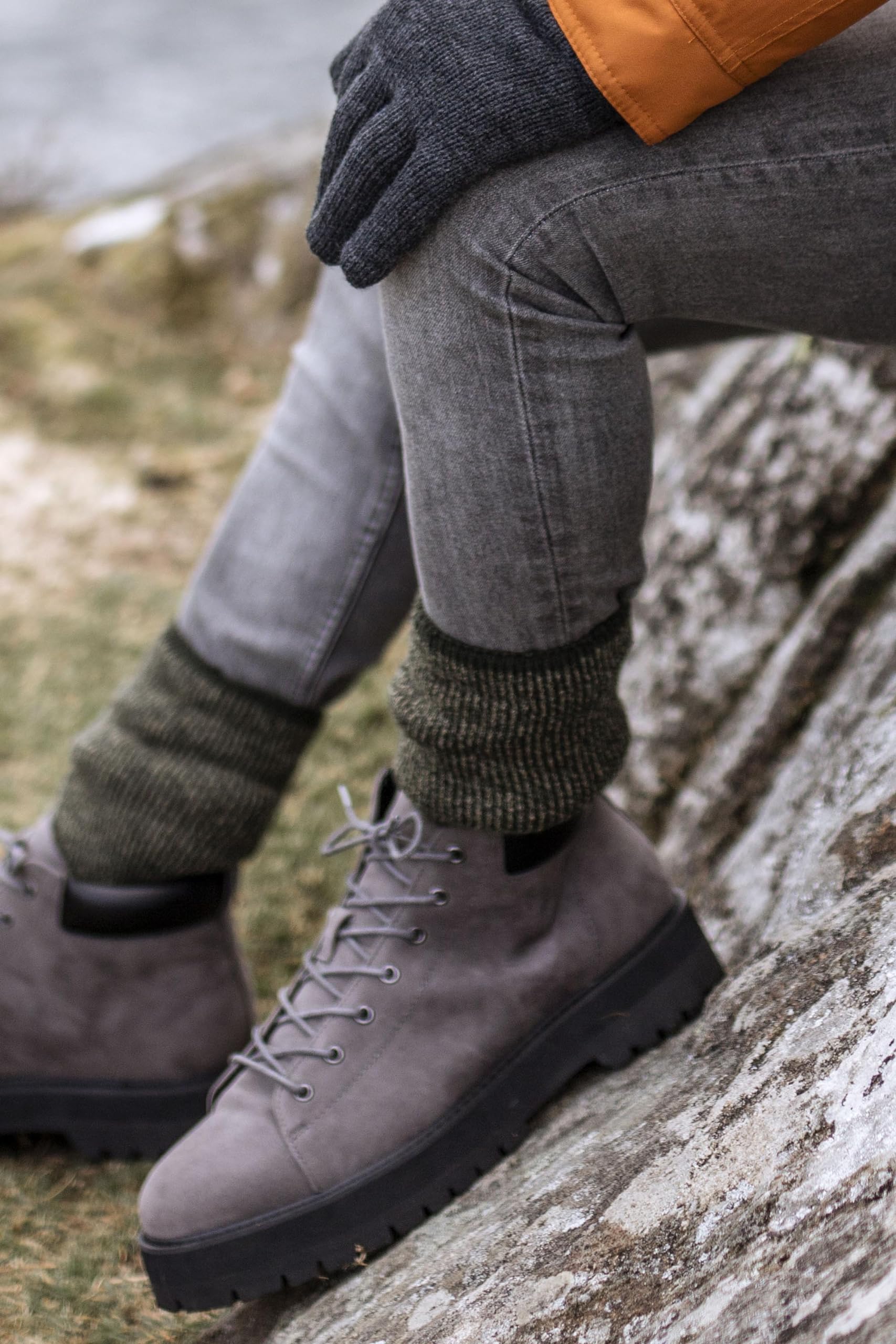 HEAT HOLDERS Merino socks soft brushed inner for cushioned comfort.