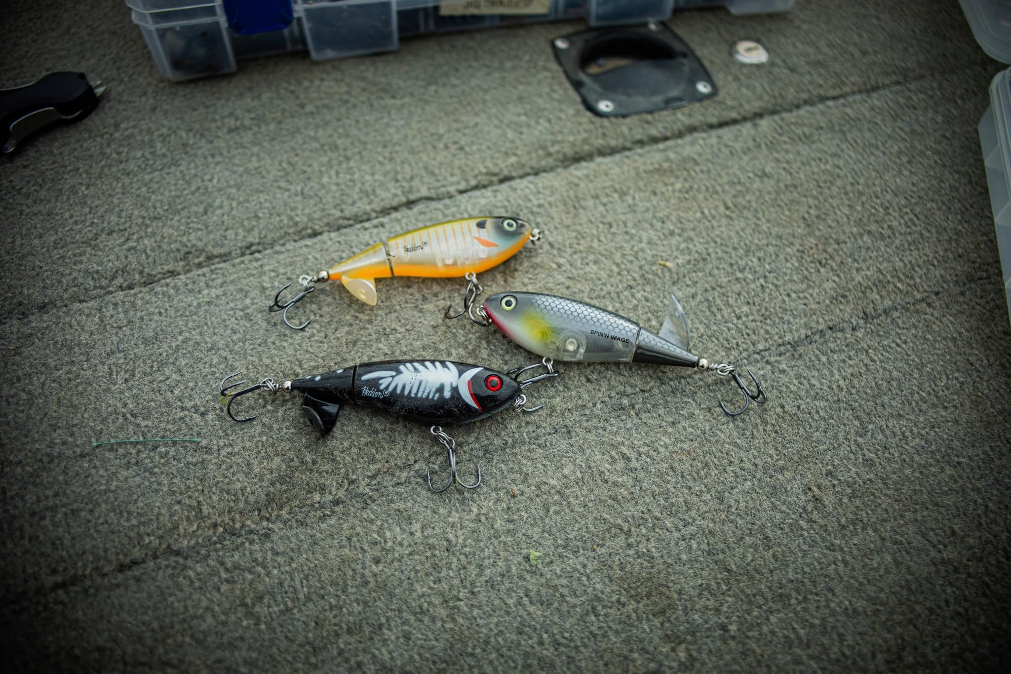 Heddon Spin'N Image finesse-sound-hole tail creates a subtle bubble trail for surface strikes.