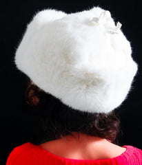HEIZZI Ushanka wind-snow-barrier emphasizes durable protection in blustery conditions
