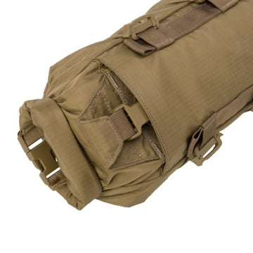 Retractable carrying system lets you adapt wearing style