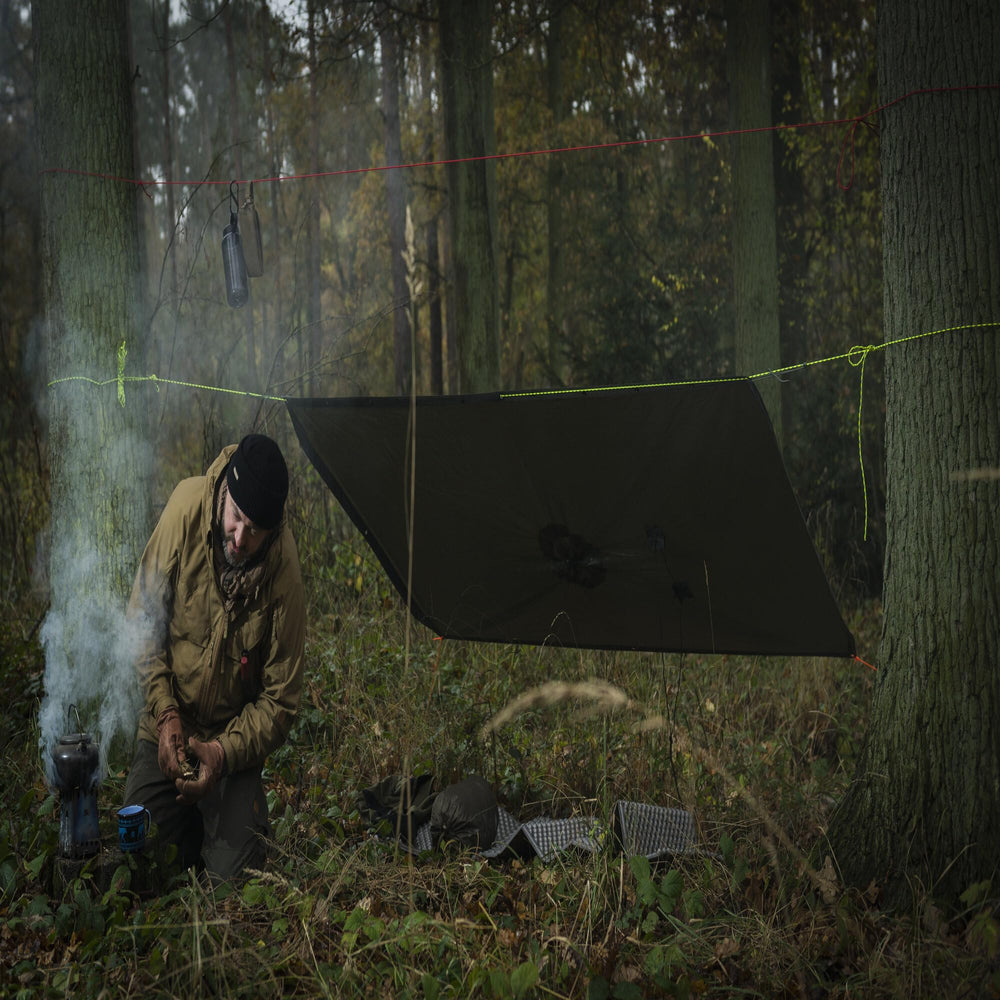 Helikon-Tex poncho shadow grey dimensions display indicating full coverage