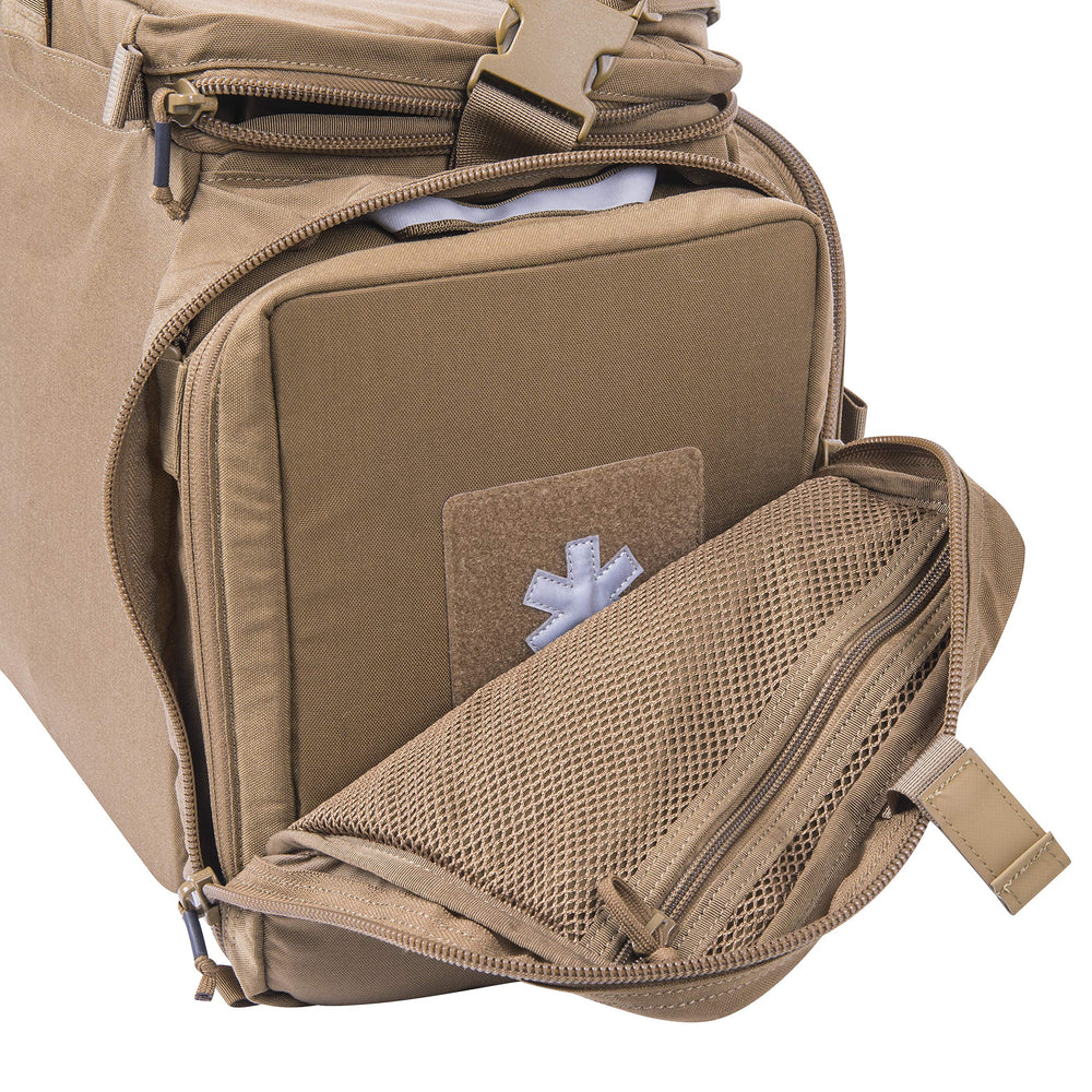 Helikon-Tex Rangemaster Gear Bag Multicam detachable organizers support pistol and ammo setup.