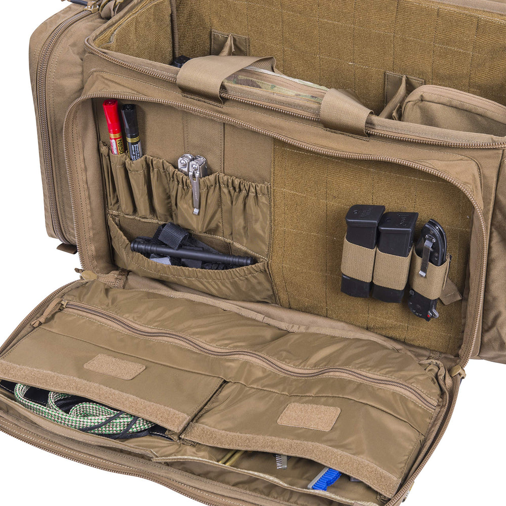 Helikon-Tex Rangemaster Gear Bag Multicam dirty pocket keeps dirty gear separate.