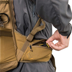 Helikon-Tex Summit beavertail with mesh enhances airflow and comfort.