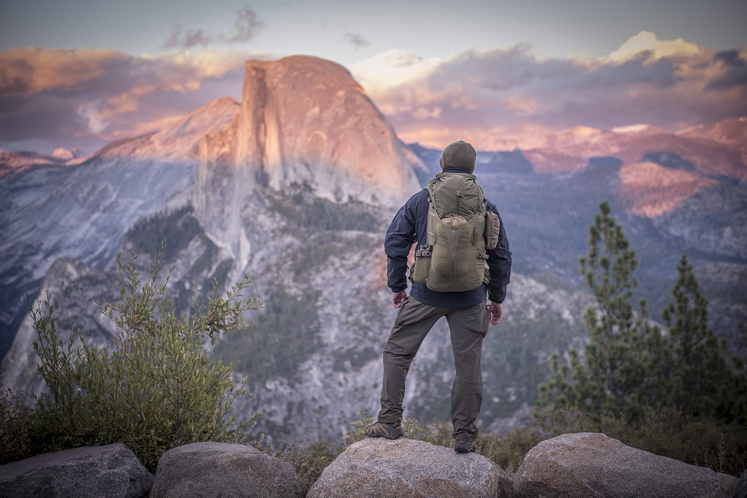 Helikon-Tex Summit Backpack Shadow Grey hip belt mesh pockets provide accessible storage