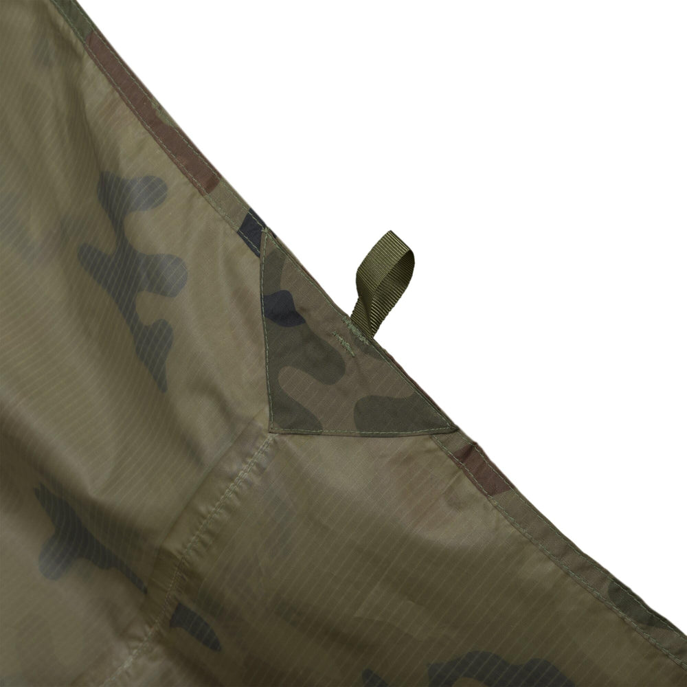 Helikon-Tex Supertarp Wildwood supports ultralight gear and hammocks.