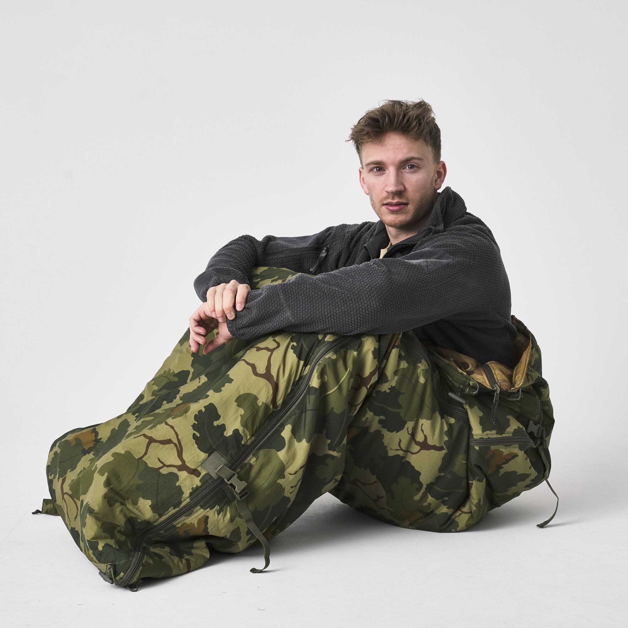 Helikon-Tex Swagman Roll front pocket image stores essentials securely.