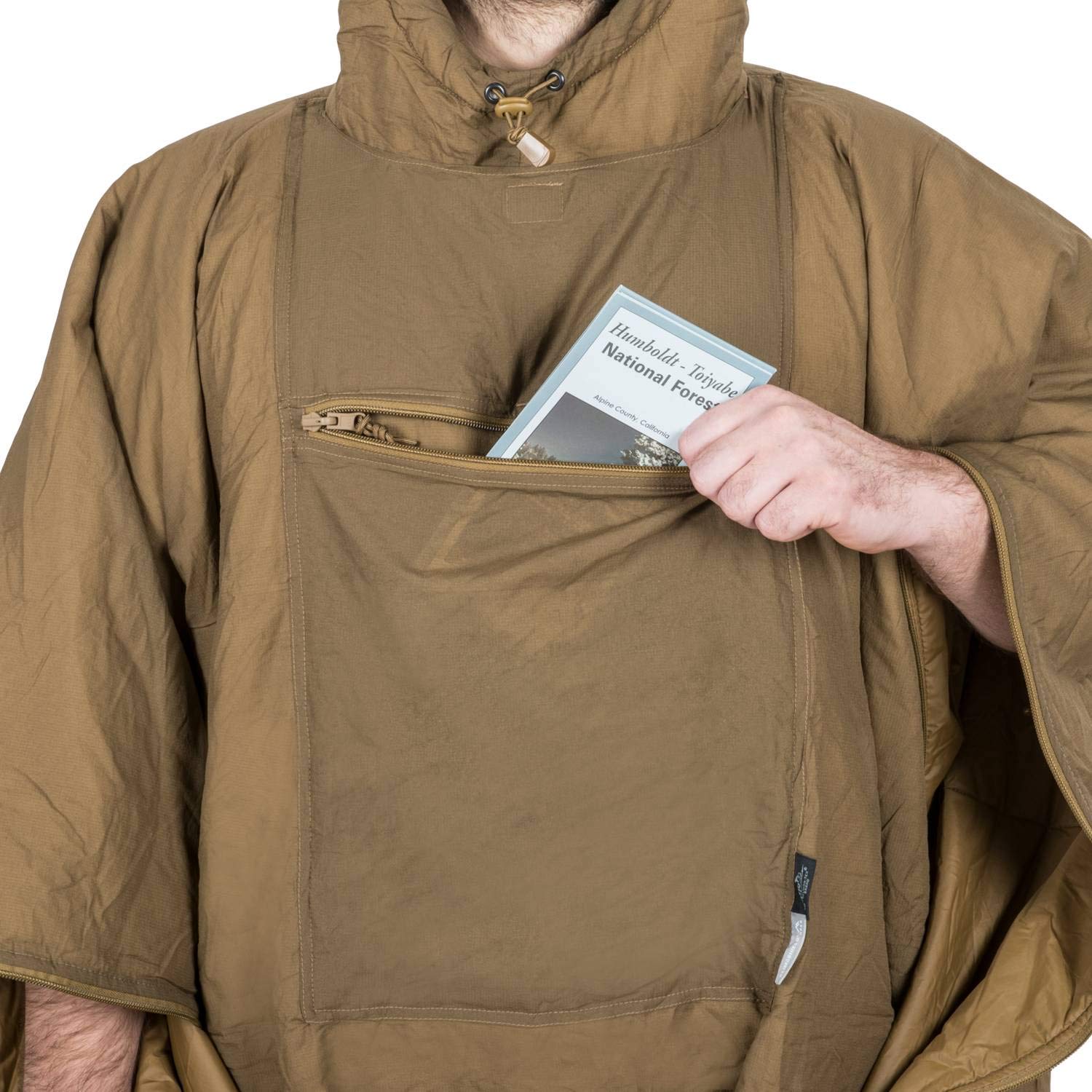 Helikon-Tex Swagman Roll Poncho taiga-green USGI compatibility supports standard field gear.