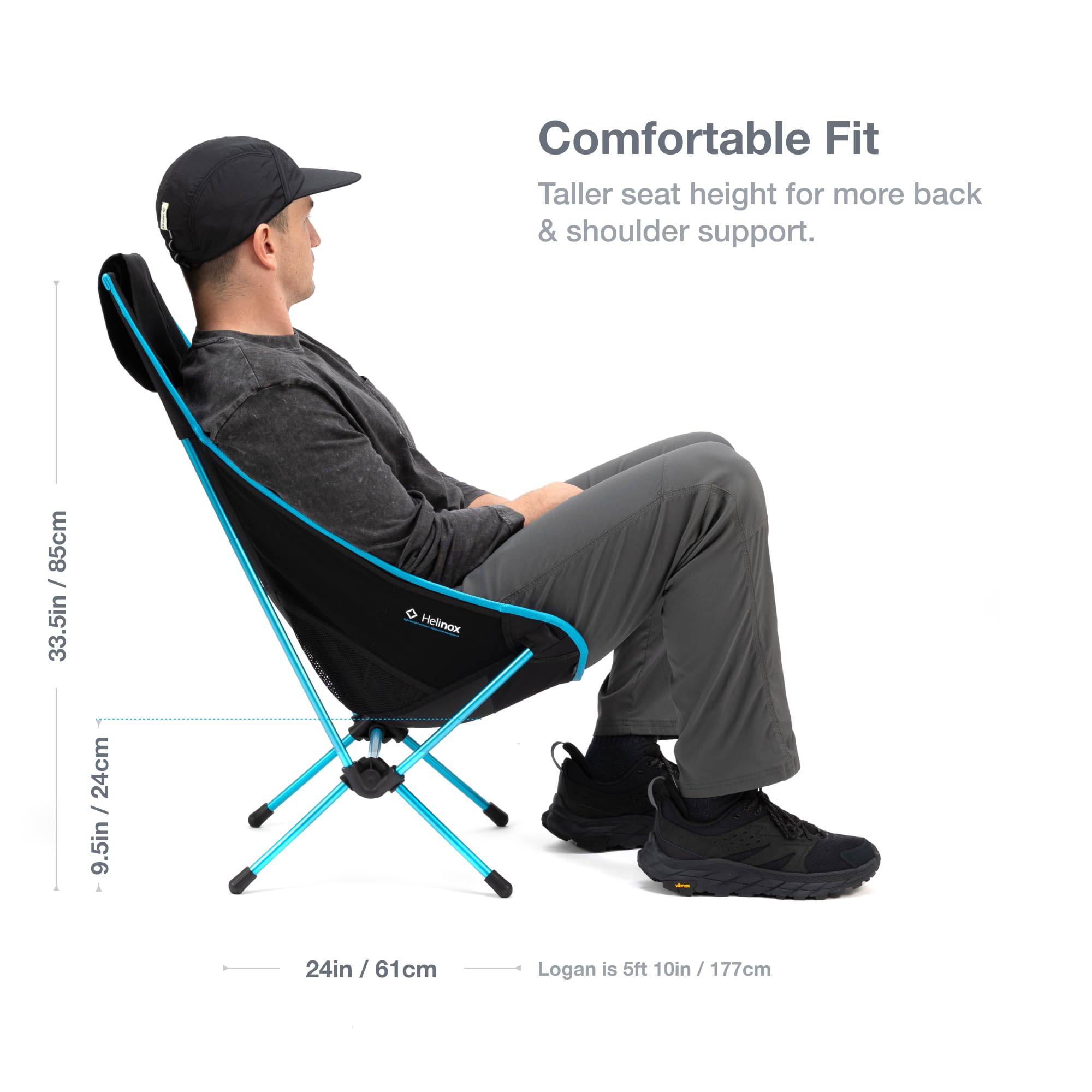 Helinox Chair Two side pockets blue block for small essentials.