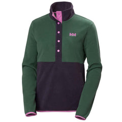 Helly-Hansen Daybreaker Snap Pullover pocket closeup with secure snap-button pockets.