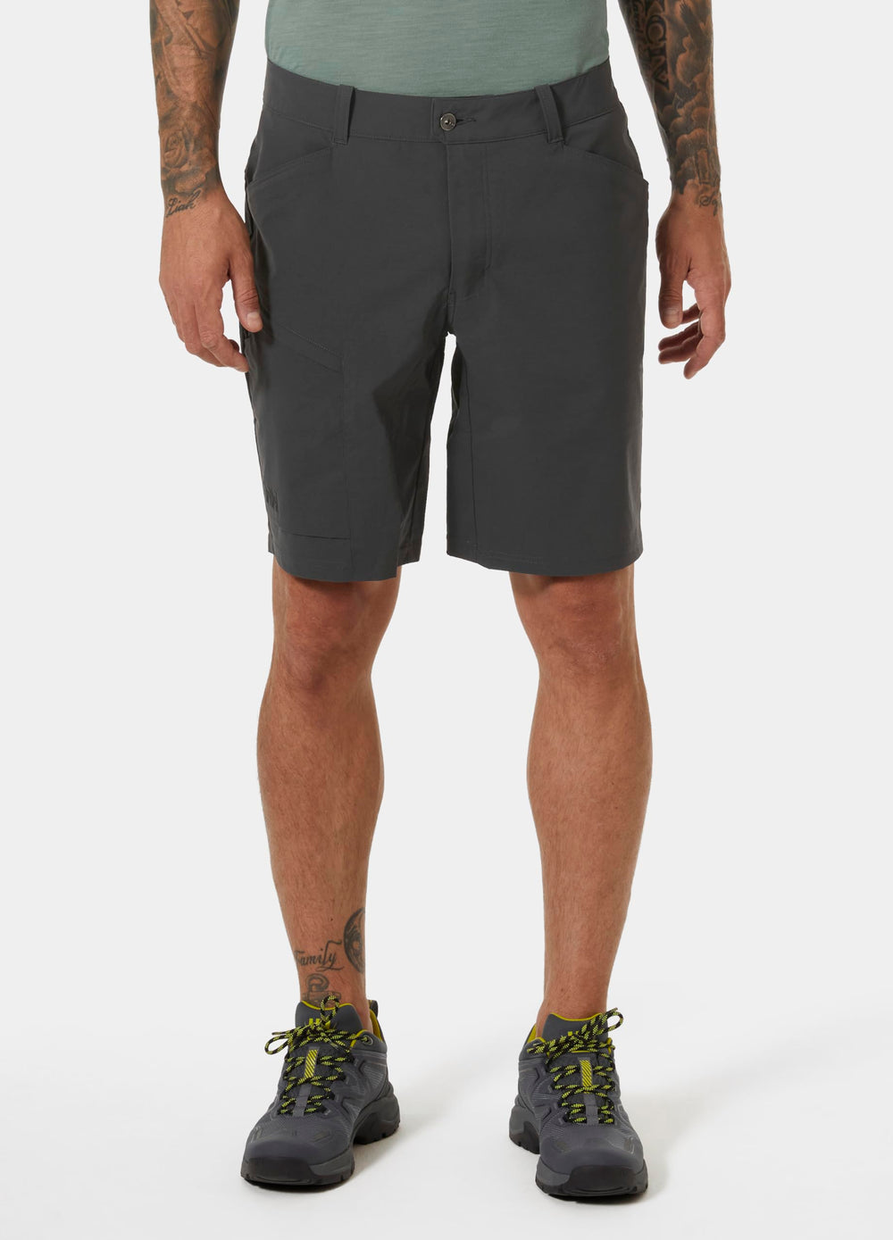 Helly Hansen ELV Light Tur shorts side pocket highlights quick-access storage on trails.