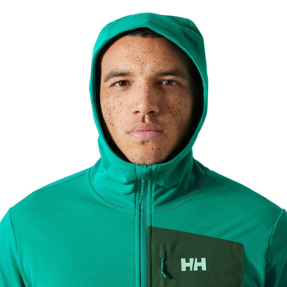 Helly-Hansen Versalite hood reveals adjustable protection for changing weather conditions.