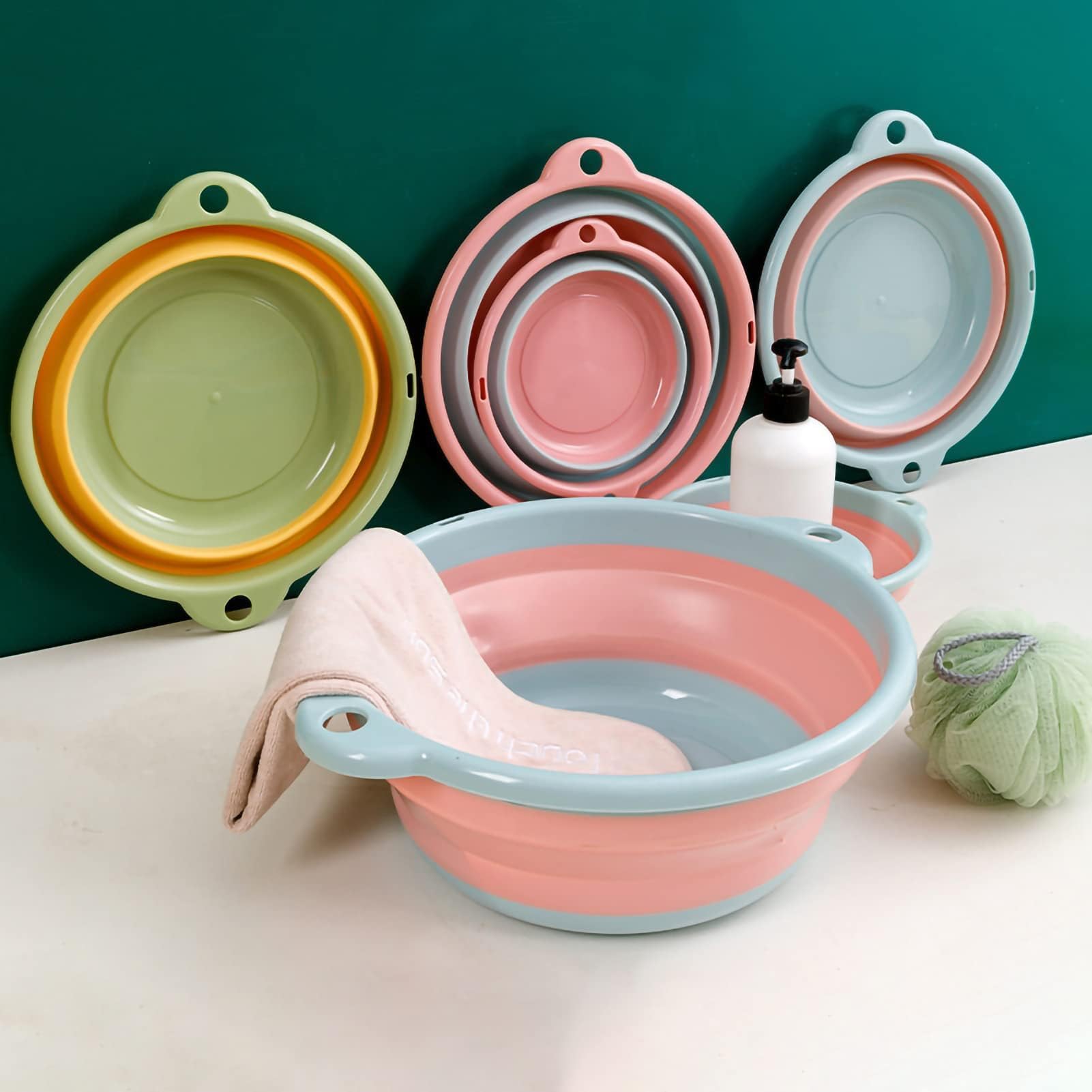 HERCHR lightweight foldable wash basin suitable for travel and outdoor adventures.