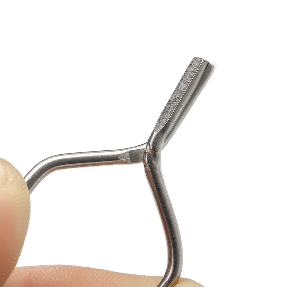 HERCULES bodkin enables precise placement and trimming of materials