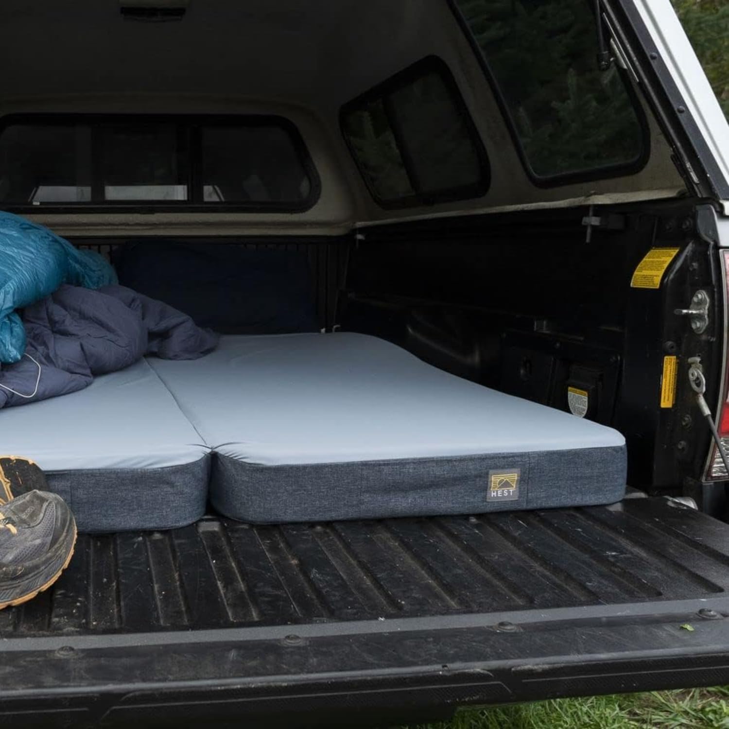 HEST Dually Short memory foam layers cushion joints and improve alignment outdoors