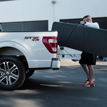 HEST Dually Wide dual-memory-foam layers offer breathable comfort.