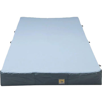 HEST Foamy Short durable handle simplifies lifting and carrying between campsites.