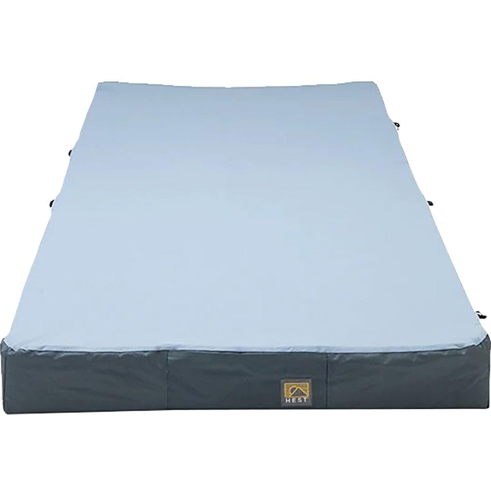 HEST Foamy Short durable handle simplifies lifting and carrying between campsites.
