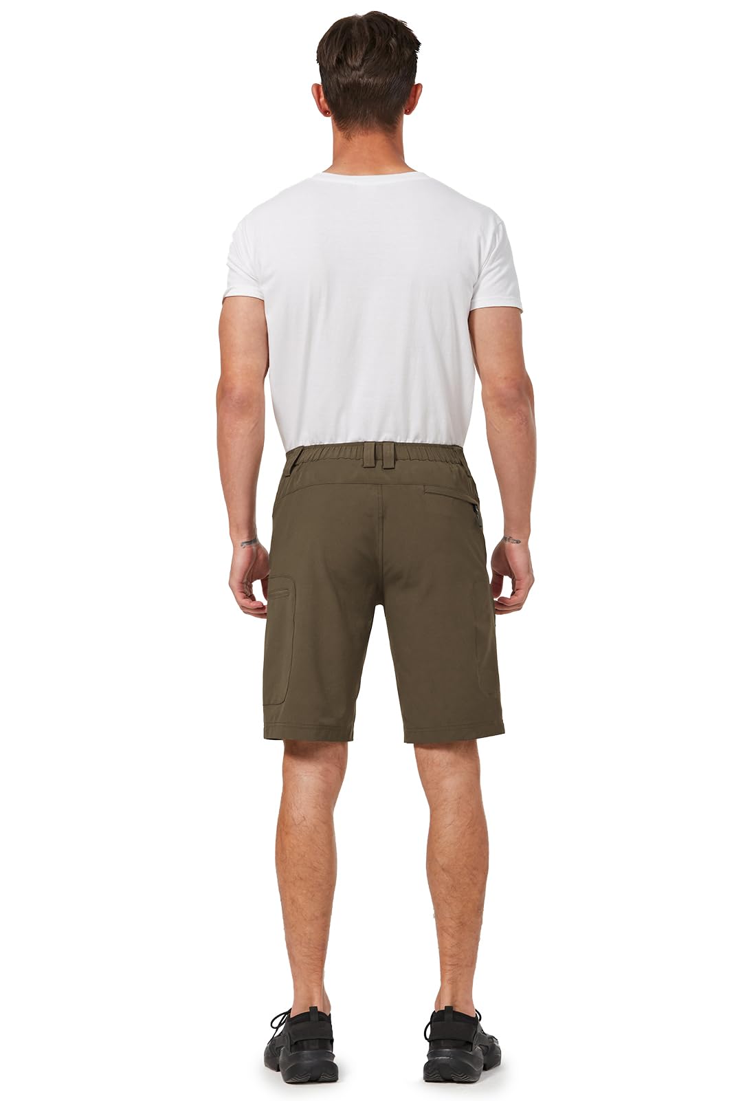 Hiauspor shorts highlight UPF 50+ protection for sunny golf days