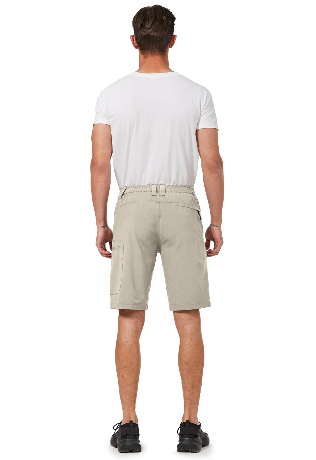 Hiauspor shorts offer UPF 50+ sun protection for outdoor adventures.