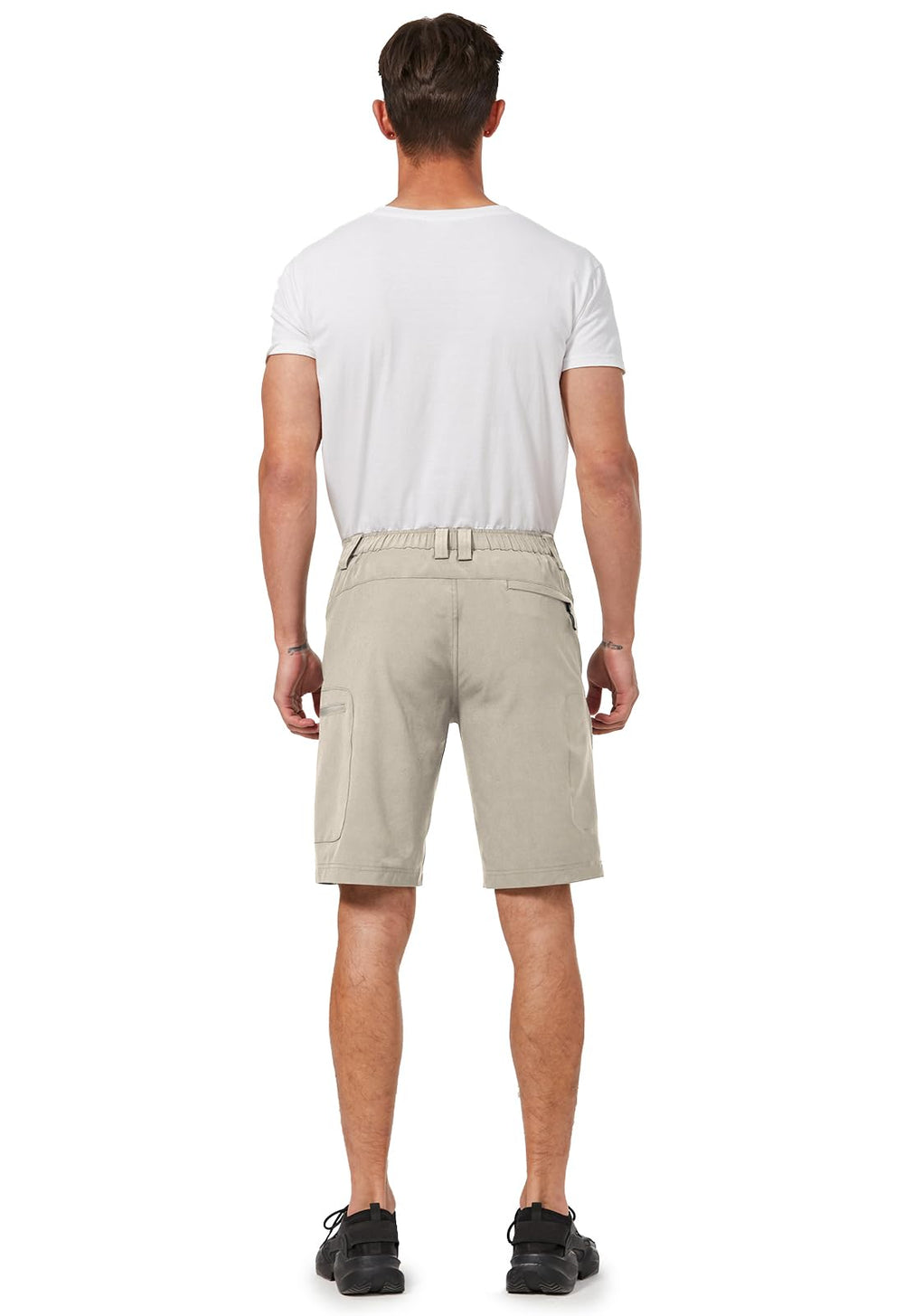 Hiauspor water-repellent shorts keep you comfy in light rain
