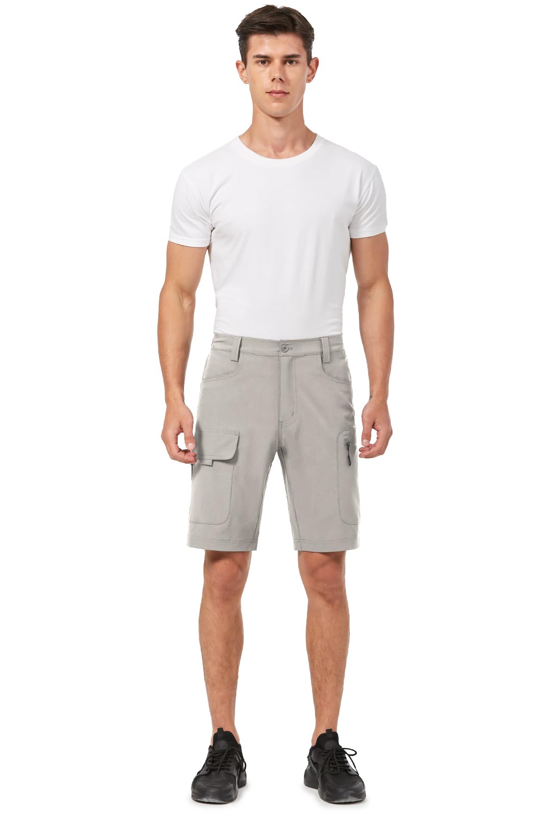 Hiauspor shorts' right-thigh phone pocket keeps your device accessible.