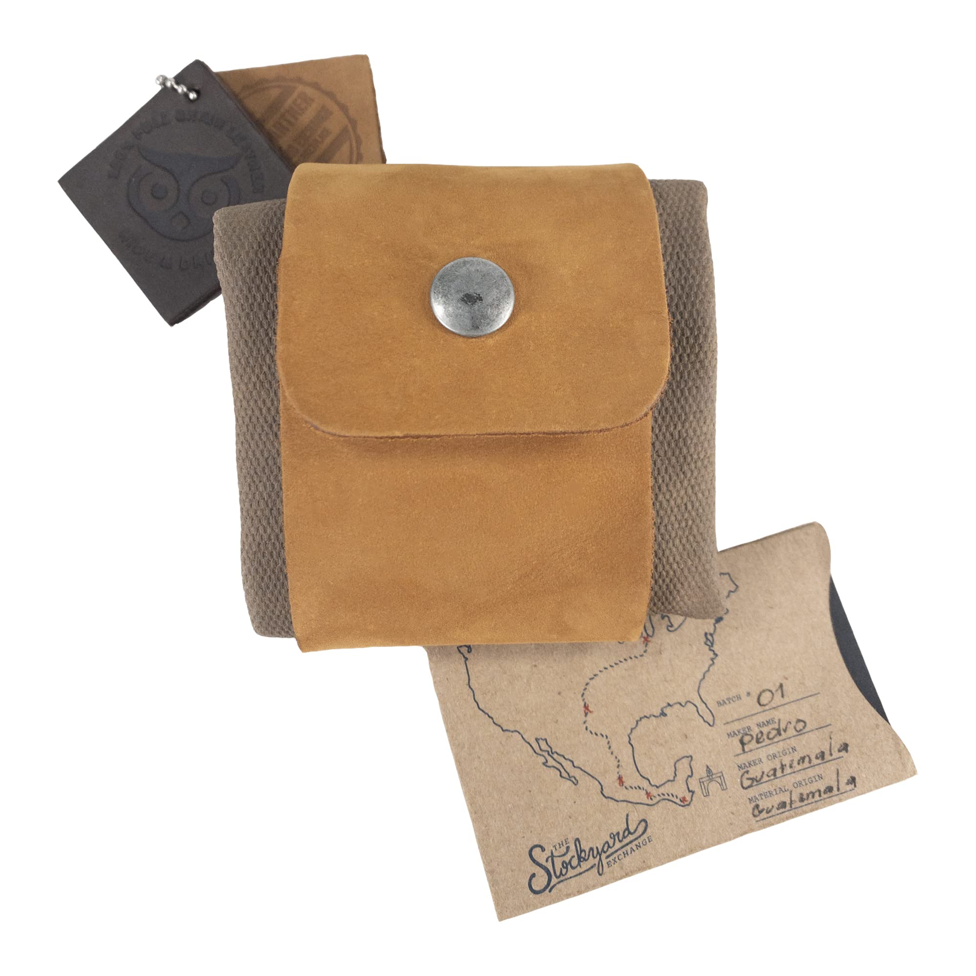 Hide & Drink gift-ready foraging pouch suitable as outdoor gift.