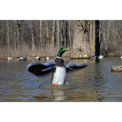 Higdon Outdoors XS high-contrast flash helps draw attention in choppy water