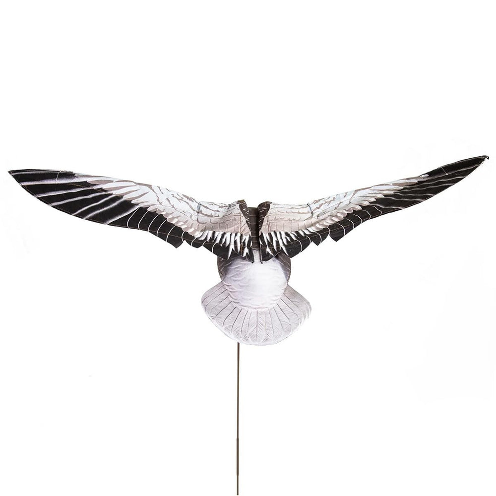 Higdon Outdoors Clone power cord image highlights continuous operation for extended hunts.