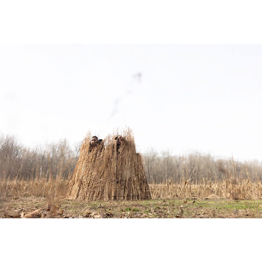 Higdon Outdoors H-Frame Panel Blind six-sided design supports flexible hunting configurations.