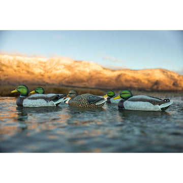 Higdon Outdoors Legacy Magnum Mallard weighted keel ensures stable on moving water.