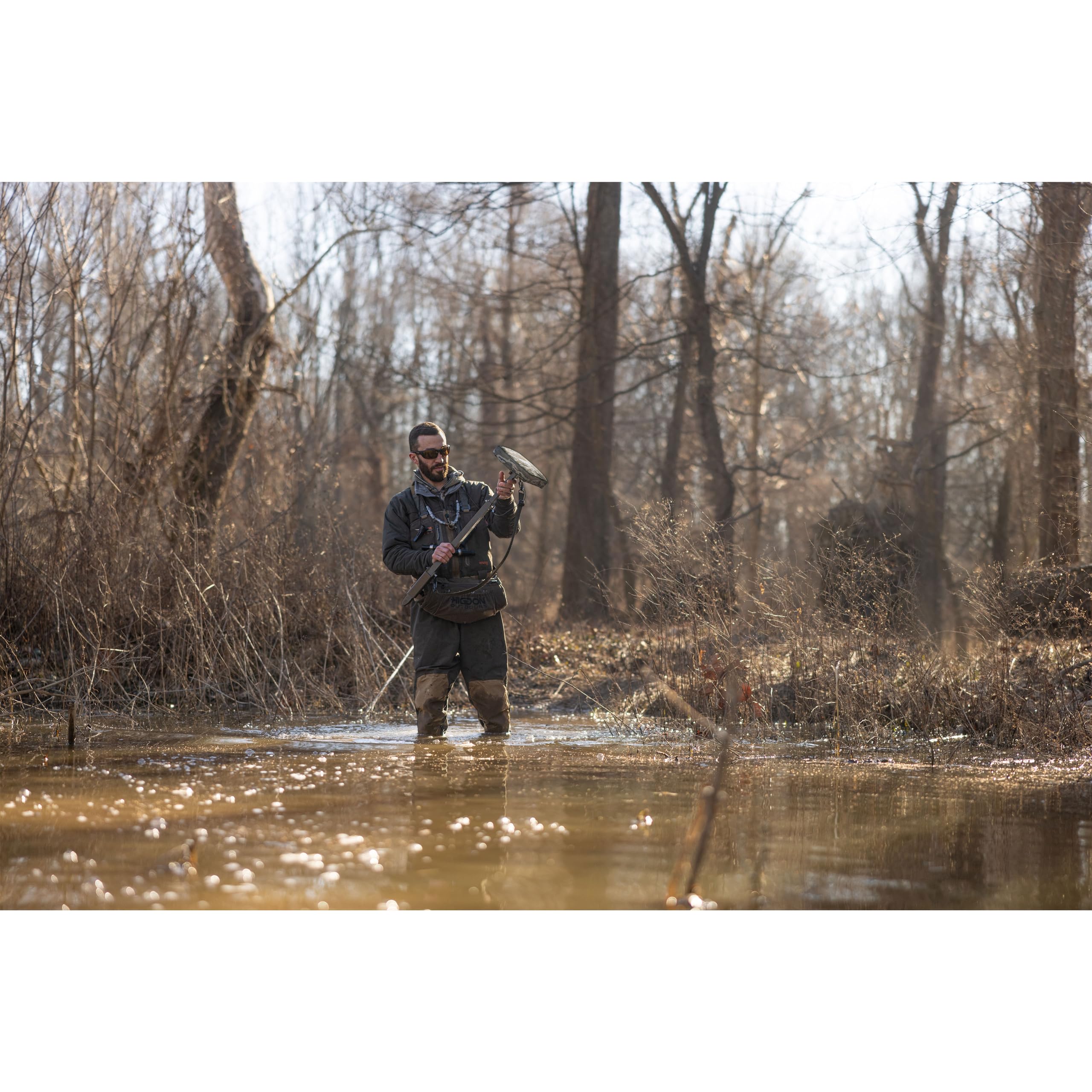 Higdon Outdoors Marsh Seat lightweight aluminum frame for easy transport