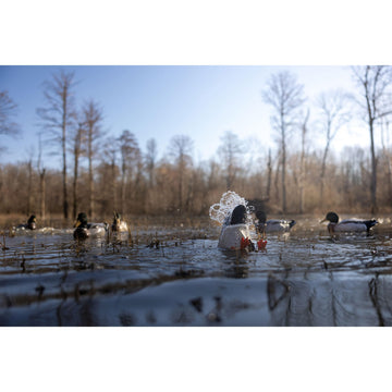 Higdon Outdoors Pulsator Pro magnetic on/off switch enables quick control during hunts