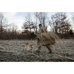 Higdon Outdoors Quick Draw Dog Blind demonstrates rapid deployment with pin-free design.