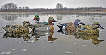 Higdon Outdoors puddle-pack pintail decoy with UV paint for durable weather resistance
