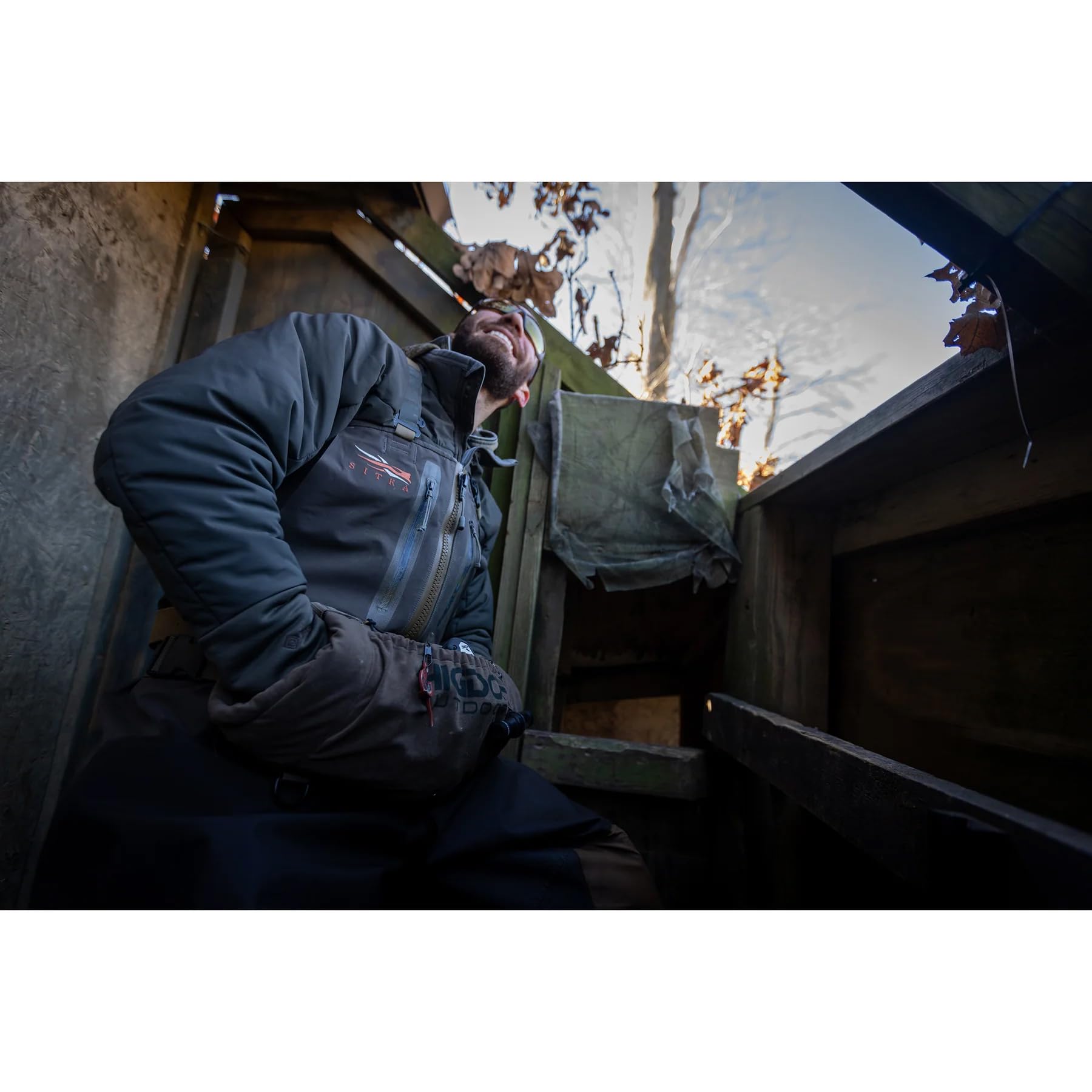 Higdon Outdoors Stuff Muff includes adjustable belt up to 52 inches for secure fit.
